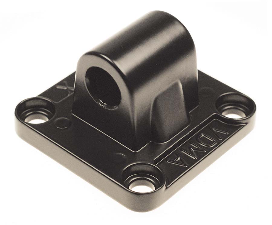 E.MC - Male Rear Trunnion Cylinder Bore: 32mm - Part number EM-FJ-VBC32CA