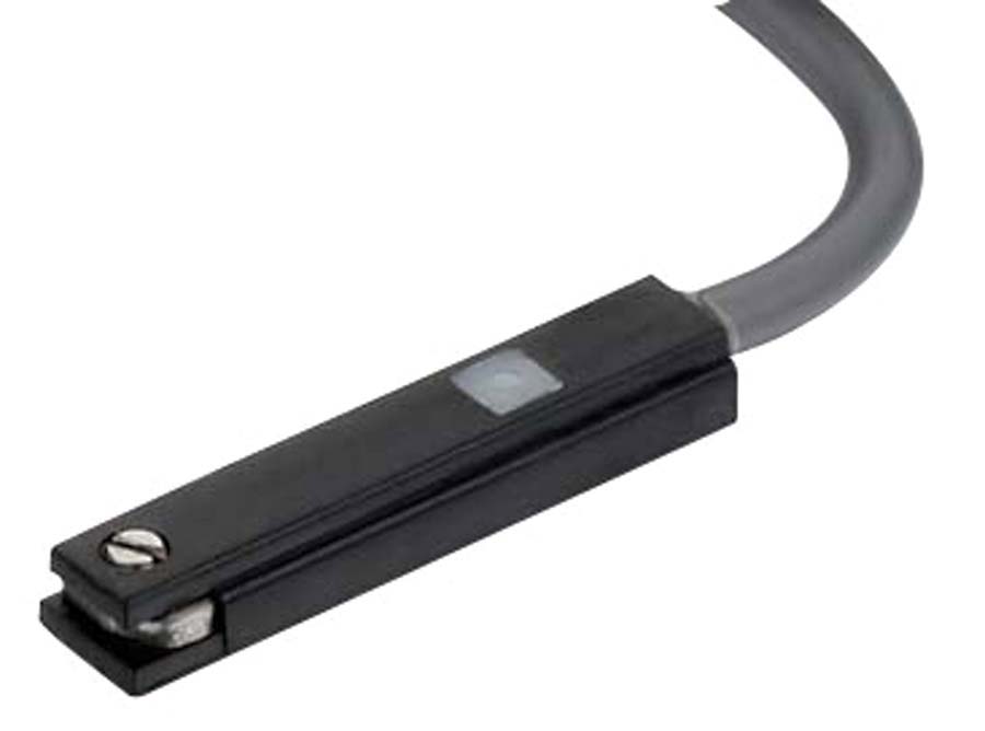 E.MC - FVBC Series Magnetic Switch 2 wire reed auto switch. SPST normally open. Operating voltage 5–240 V DC / AC. Red LED indicator 1 m cable. IP67 rated surge protection. - Part number EM-HX-31R