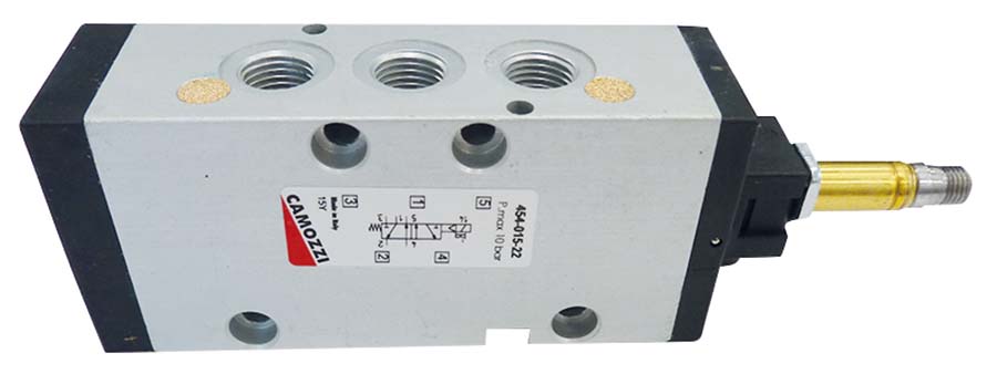 CAMOZZI - 3/2 Solenoid / Spring . - Part number Z338-015-02