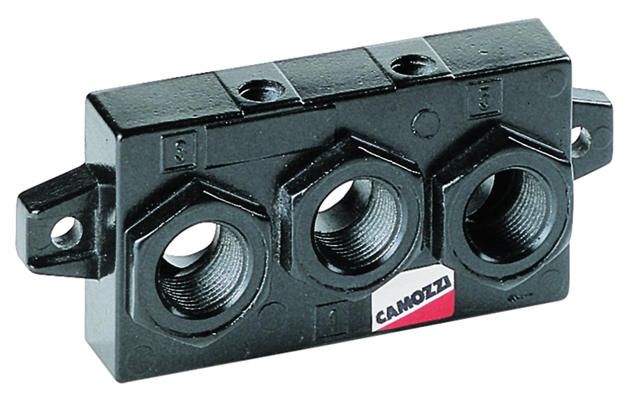 CAMOZZI - End Block With Front Outlet . - Part number Z902-N2